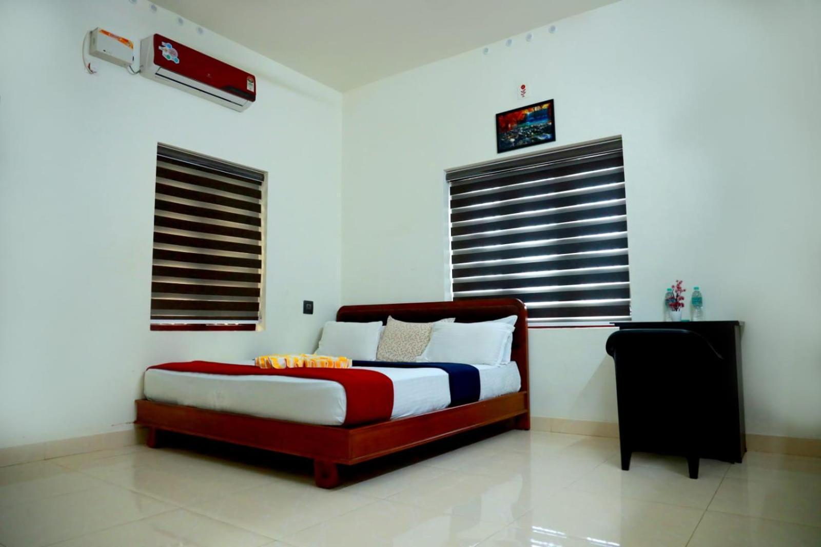 Athirappilly Ambady Resort Exterior photo
